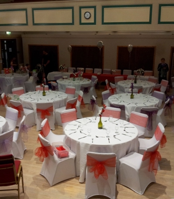 Round Table Formal Layout